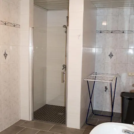 Apartment Bucker